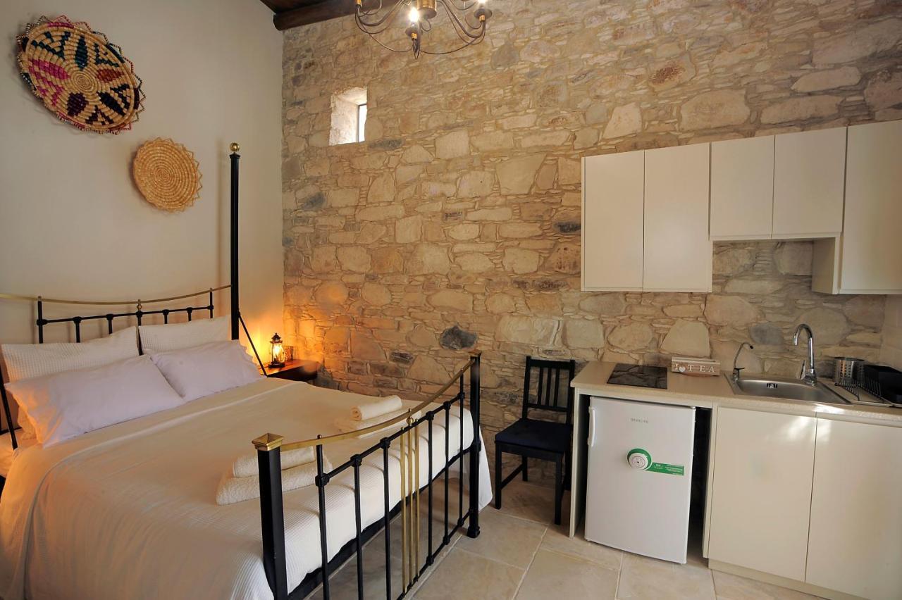 Pentasino Traditional House Agios Theodoros Bagian luar foto