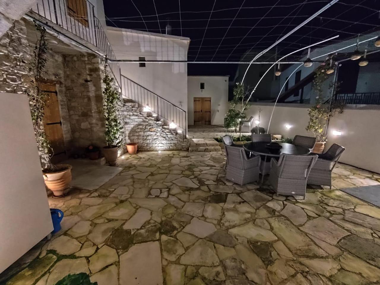 Pentasino Traditional House Agios Theodoros Bagian luar foto
